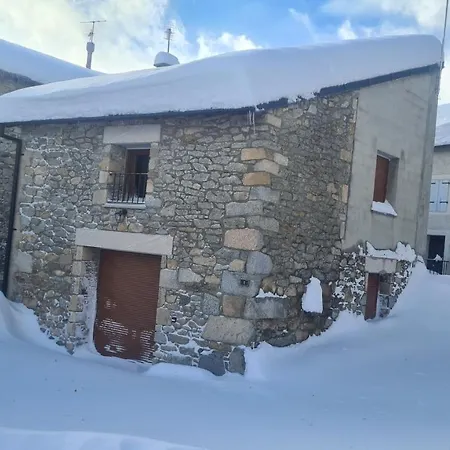 Grange De Caractere En Pierre Al Badiu *