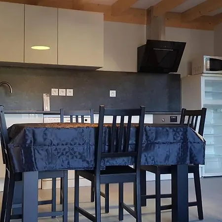 Grange De Caractere En Pierre Al Badiu Lejlighed